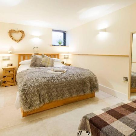 New Loos Cottage, Old School Court Stow-on-the-Wold ภายนอก รูปภาพ
