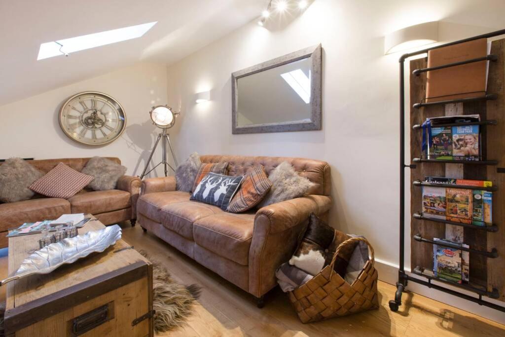 New Loos Cottage, Old School Court Stow-on-the-Wold ภายนอก รูปภาพ