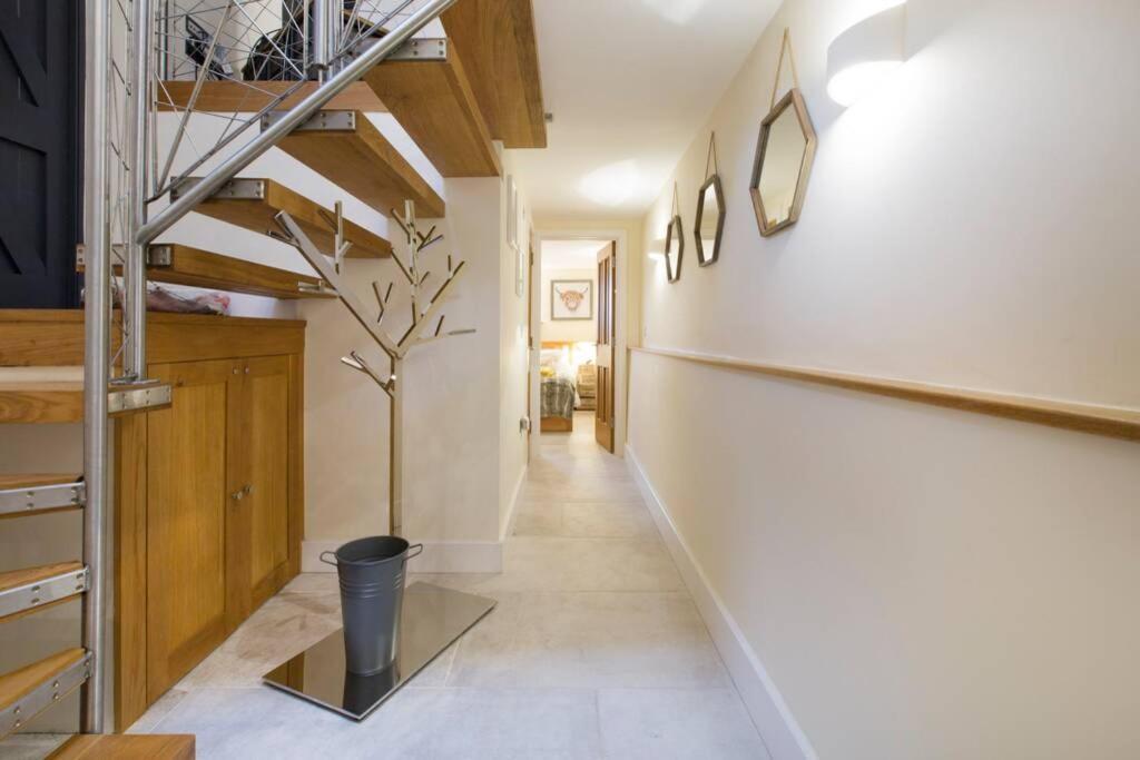 New Loos Cottage, Old School Court Stow-on-the-Wold ภายนอก รูปภาพ
